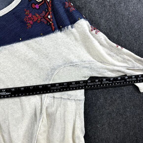 We The Free Free People Rio Henley Top Women's Extra Small White Embroidered - Picture 4 of 8